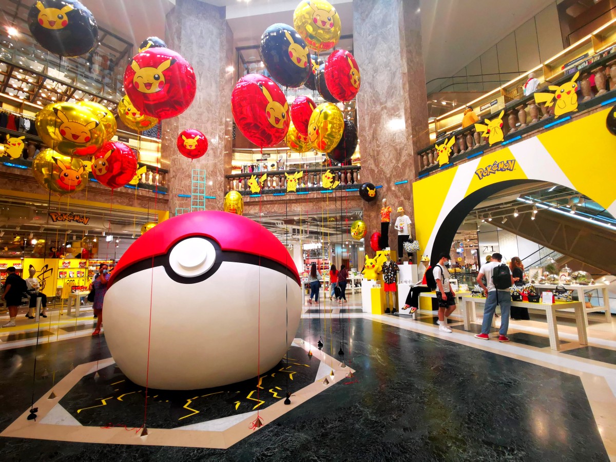 Les 25 ans de Pokemon aux Galeries Lafayette